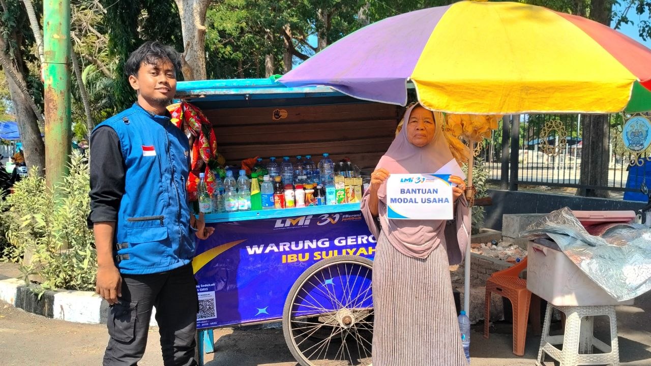 Woman holding donation box